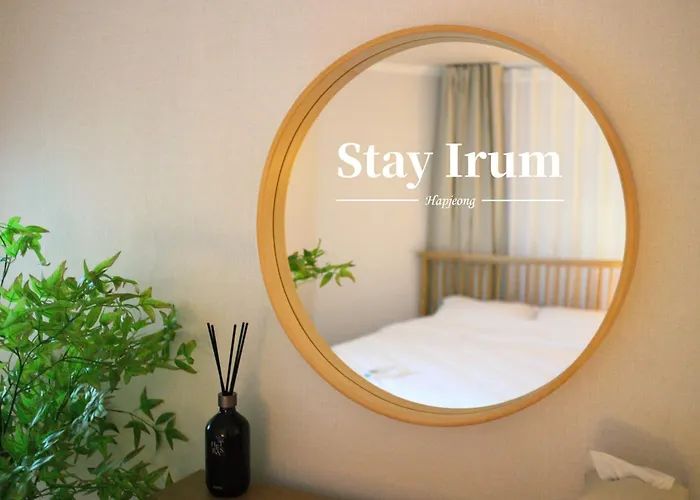 Апартаменты Hongdae Irum #cozy 2br 3beds #5min Sangsu Station Сеул