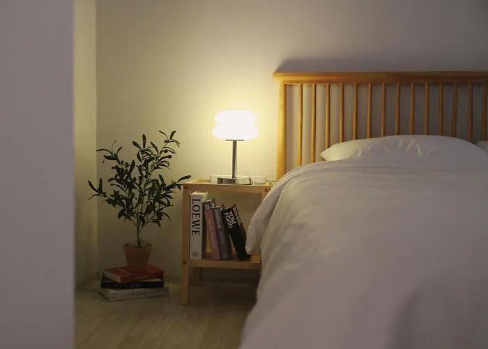Hongdae Irum #cozy 2br 3beds #5min Sangsu Station *