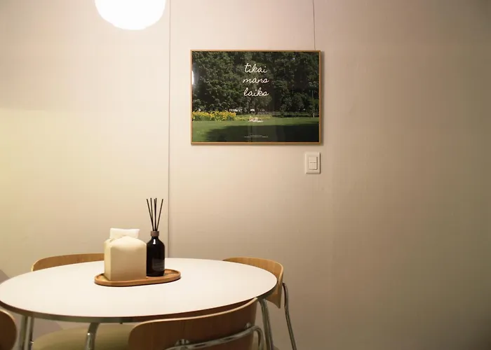 Апартаменты Hongdae Irum #cozy 2br 3beds #5min Sangsu Station Сеул